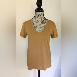 American Eagle T-shirt